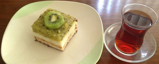 Kivi Tatlısı Tarifi ve Malzemeleri